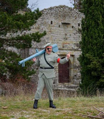 Bagaglia Foto. Set Fotografico 2021. Metal Slug Italian Army cosplay. Cosplayer Photo.