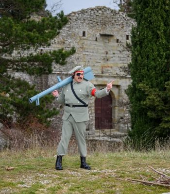 Bagaglia Foto. Set Fotografico 2021. Metal Slug Italian Army cosplay. Cosplayer Photo.